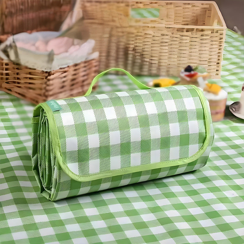 Picnic Blanket: Green Waterproof Lightweight Camping